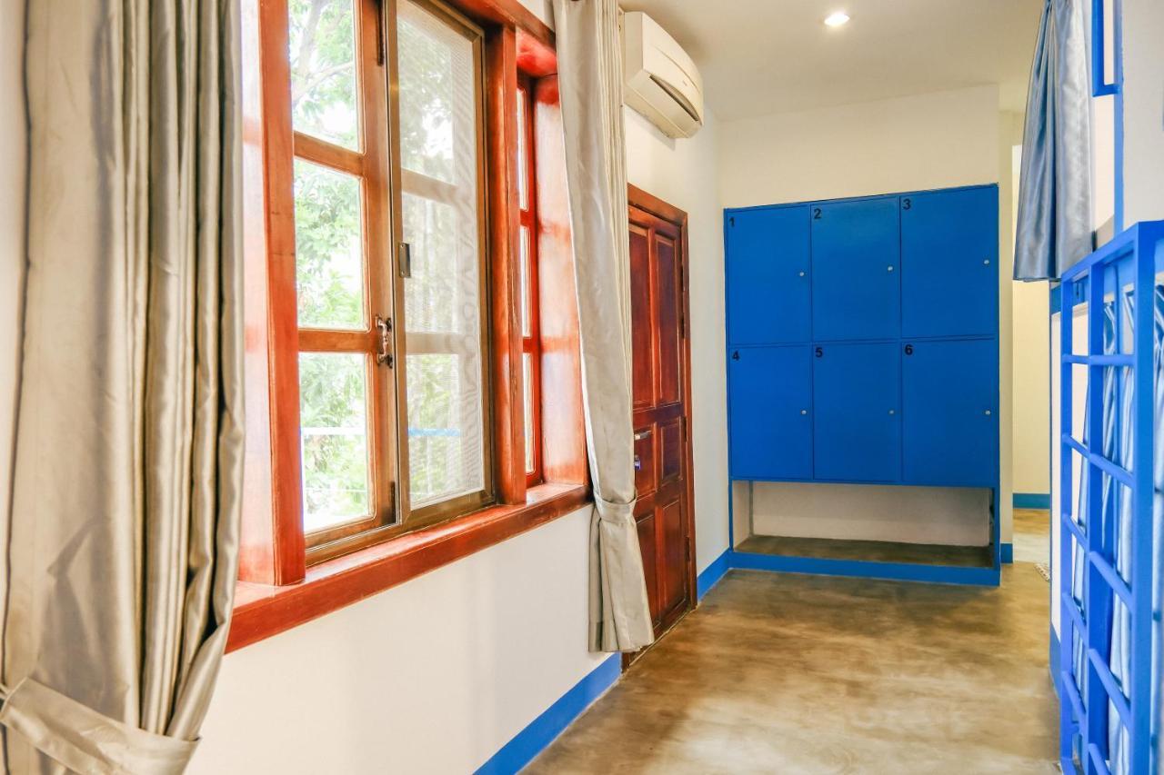 Queentown Hostel Siem Reap Esterno foto